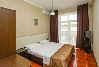 Гостевой дом Mango Витязево Двухместный номер с 1 кроватью или 2 отдельными кроватями-7