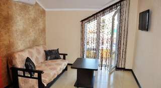 Гостевой дом Mango Guest house Витязево-0
