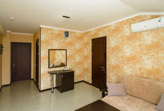 Гостевой дом Mango Витязево Люкс-2