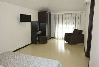 Гостевой дом Mango Витязево Люкс-6